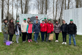 Молодежь Минщины приняла участие в месячнике по наведению порядка и благоустройству территорий Минской области