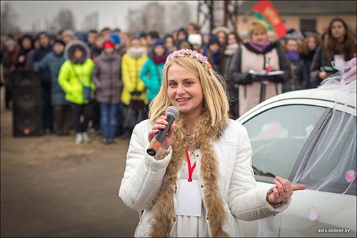 Победительницей конкурса «АвтоЛеди-2016» стала Елена Пацелина из Клецка